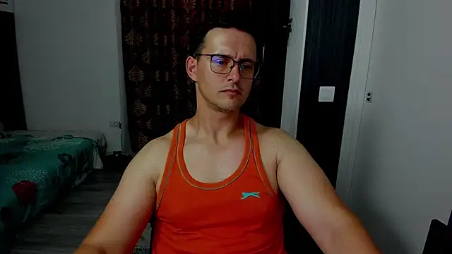 sexxymuscles4u online show from September 10, 12:05 pm