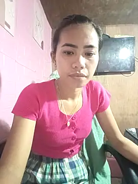 Snapshot of Cutie_body11 chatting on November 14, 12:31 am Cutie body11 online show from November 14, 12:31 am