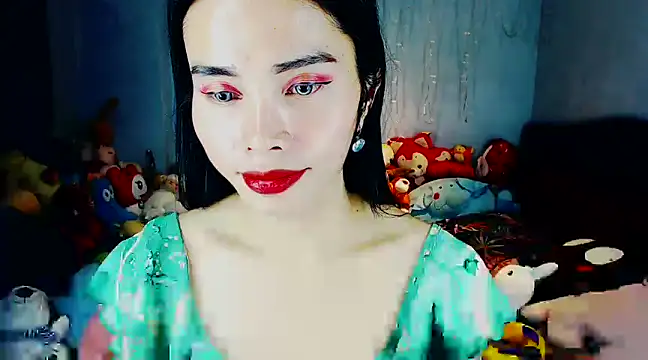 Snapshot of AsianDollLena chatting on December 4, 4:05 pm AsianDollLena online show from December 4, 4:05 pm