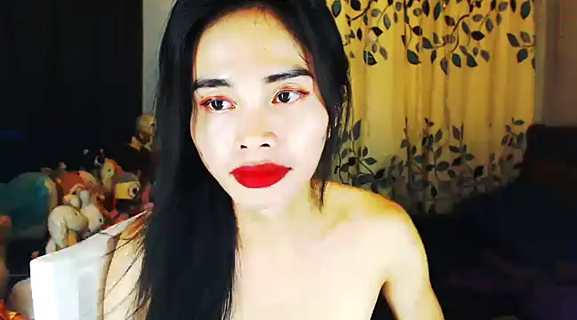 Snapshot of AsianDollLena chatting on February 12, 1:48 pm AsianDollLena online show from February 12, 1:48 pm