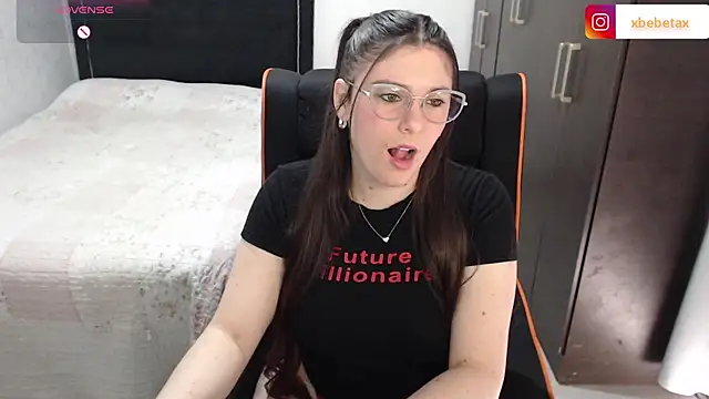 xxbbtaa online show from October 4, 7:12 pm