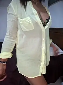 Snapshot of naughtyjaanu chatting on May 13, 1:14 am naughtyjaanu online show from May 13, 1:14 am