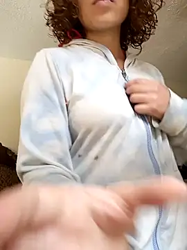 Snapshot of EmmaMelissa0521 chatting on March 19, 5:06 pm EmmaMelissa0521 online show from March 19, 5:06 pm