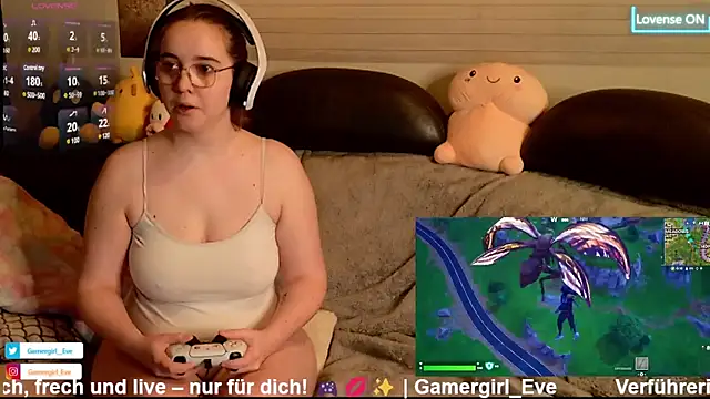 GamerGirl Eve online show from January 24, 7:18 pm