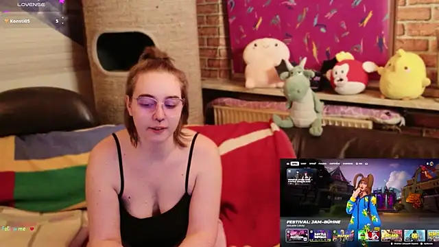 GamerGirl Eve online show from February 28, 6:42 pm