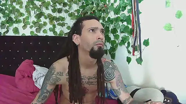 caribbeanlover1 online show from December 12, 2:33 pm