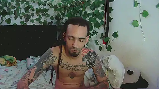 caribbeanlover1 online show from January 3, 9:26 pm