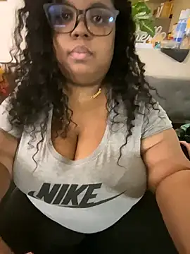 EbonyGoddessKira online show from January 2, 9:50 pm
