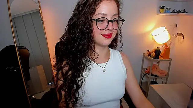 Snapshot of Cassandra_Caiin chatting on September 23, 10:46 pm Cassandra Caiin online show from September 23, 10:46 pm