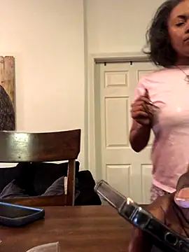 realninafame online show from October 4, 5:38 am