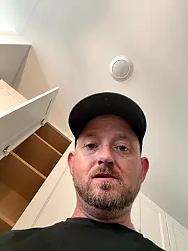 smokeymt420 online show from September 25, 7:28 pm