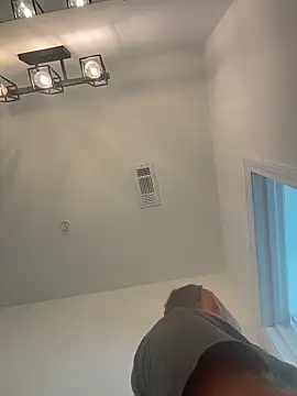 smokeymt420 online show from October 2, 7:10 pm