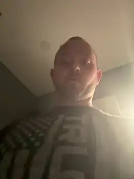 smokeymt420 online show from March 12, 8:31 am