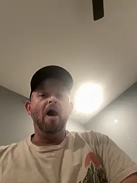 smokeymt420 online show from May 29, 9:29 am