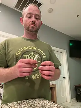 smokeymt420 online show from July 7, 1:19 am
