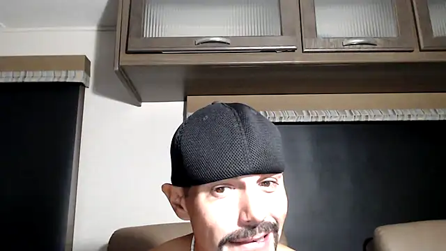 ThickD2C online show from February 11, 6:46 pm