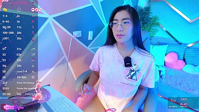 shanon- online show from June 17, 12:46 am