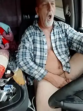 Yankeedave420 online show from October 29, 10:33 pm