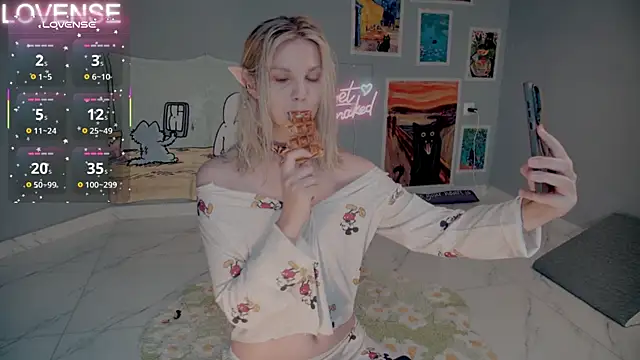 Careful i bite online show from September 24, 5:55 am