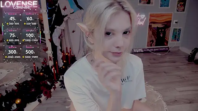 Careful i bite online show from November 9, 6:23 am