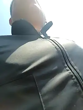 chicoguapo8 online show from February 21, 7:10 pm