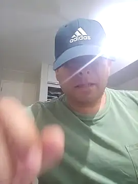 chicoguapo8 online show from February 23, 12:08 am