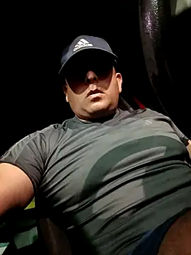 chicoguapo8 online show from September 23, 11:52 pm