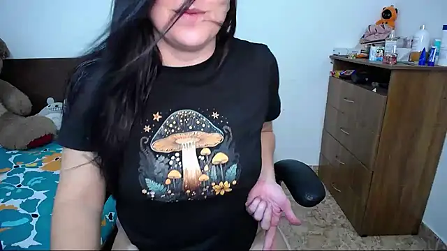 Snapshot of alexa_milsf chatting on November 29, 2:14 am alexa milsf online show from November 29, 2:14 am