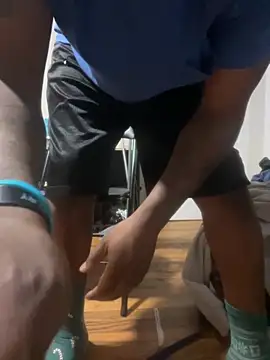 Makeyoucumallover online show from October 3, 3:36 am