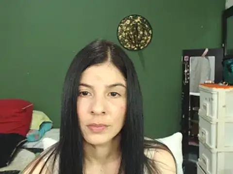 Estefani 32 online show from January 12, 7:42 pm