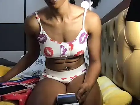 choco petite online show from September 20, 4:13 am