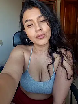 ivanataylor1 online show from July 27, 8:05 pm