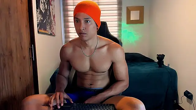 Liam V online show from January 25, 1:41 pm