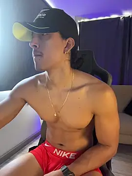 Snapshot of Liam_V chatting on March 7, 3:09 pm Liam V online show from March 7, 3:09 pm