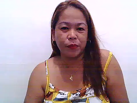 Snapshot of yummytitsxxx168 chatting on July 19, 6:55 pm yummytitsxxx168 online show from July 19, 6:55 pm