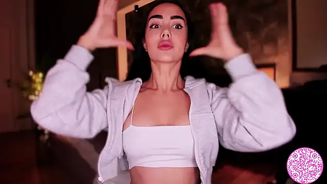 Snapshot of Lil_Gabby chatting on December 12, 4:04 am Lil Gabby online show from December 12, 4:04 am