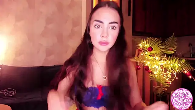 Snapshot of Lil_Gabby chatting on December 21, 3:36 am Lil Gabby online show from December 21, 3:36 am