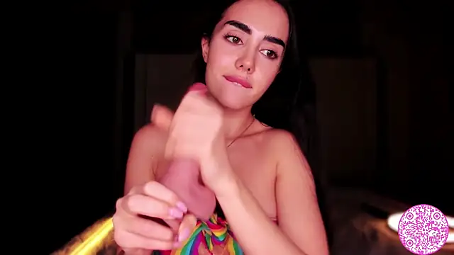 Snapshot of Lil_Gabby chatting on January 17, 9:17 am Lil Gabby online show from January 17, 9:17 am