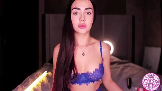 Snapshot of Lil_Gabby chatting on January 20, 6:21 am Lil Gabby online show from January 20, 6:21 am