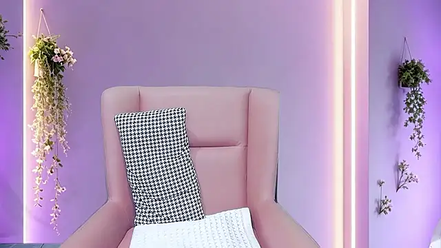 Giuliam online show from July 28, 8:52 pm