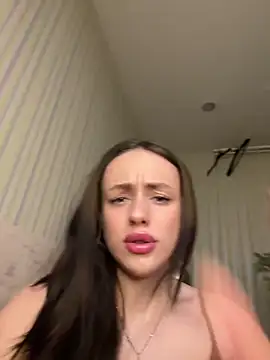 Lisaaan online show from January 11, 3:09 pm