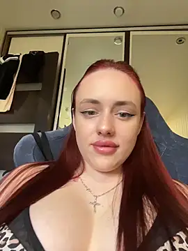 Snapshot of Lisaaan chatting on May 10, 2:22 pm Lisaaan online show from May 10, 2:22 pm