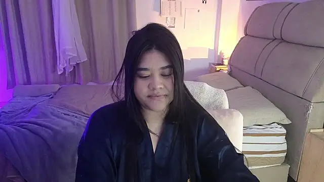 Snapshot of feluriana chatting on May 5, 12:29 am feluriana online show from May 5, 12:29 am