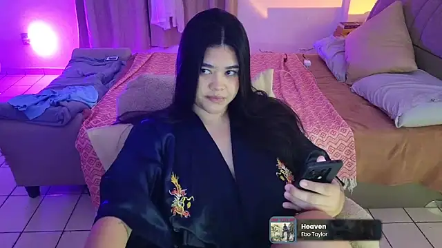 Snapshot of feluriana chatting on May 15, 11:01 pm feluriana online show from May 15, 11:01 pm