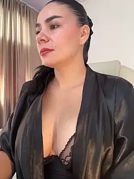 Snapshot of MeganDupont chatting on October 24, 1:07 pm MeganDupont online show from October 24, 1:07 pm