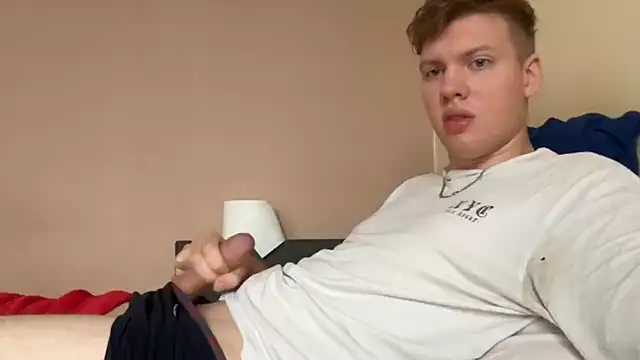 sexybooii6968 online show from September 26, 9:46 am