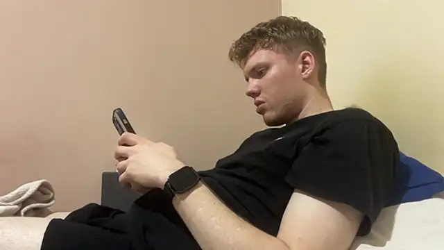 sexybooii6968 online show from October 1, 7:09 pm