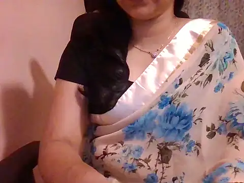 Snapshot of Pinky_4 chatting on January 7, 5:31 pm Pinky 4 online show from January 7, 5:31 pm