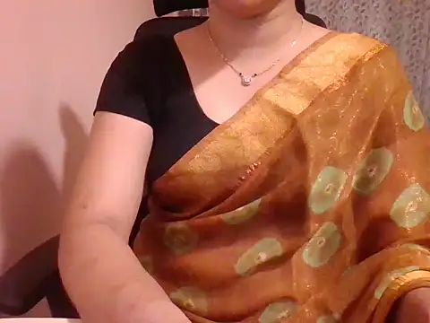 Snapshot of Pinky_4 chatting on March 2, 2:21 pm Pinky 4 online show from March 2, 2:21 pm