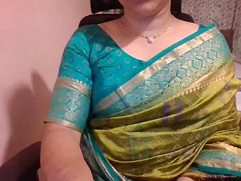 Snapshot of Pinky_4 chatting on September 12, 5:24 pm Pinky 4 online show from September 12, 5:24 pm